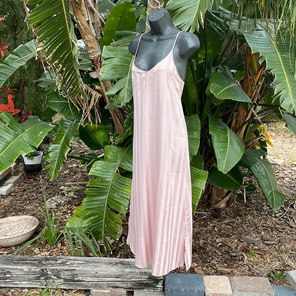 Danskin satin striped slip dress
